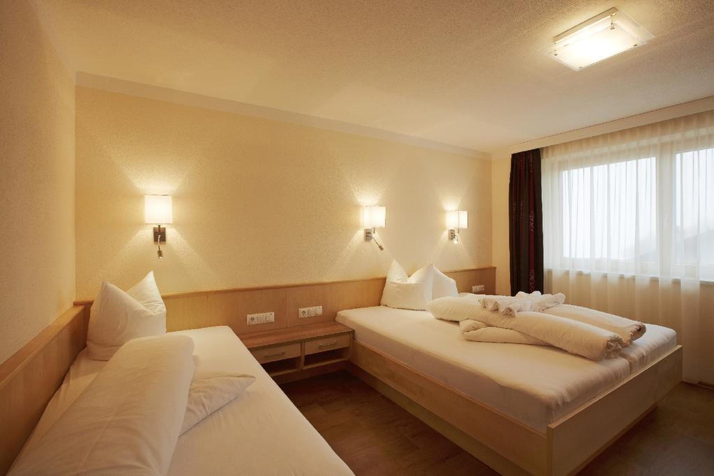 Apart Miramunt Ladis Extérieur photo